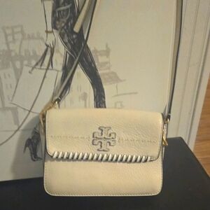 Tory Burch 💫 Elegant Cream Crossbody Bag